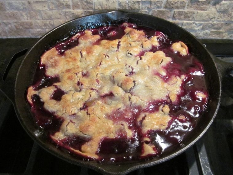 Blackberry Cobbler