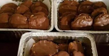 homemade Chocolate Turtles