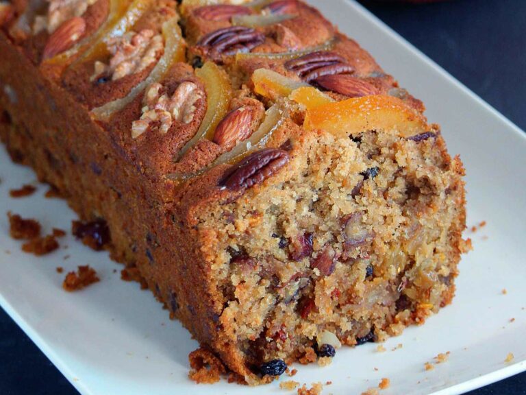 Quick and Moist Apricot Fruitcake: A Holiday Delight