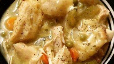 Crockpot Chicken and Dumplings