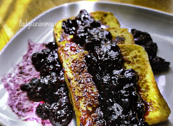 Blueberry toast Cheese