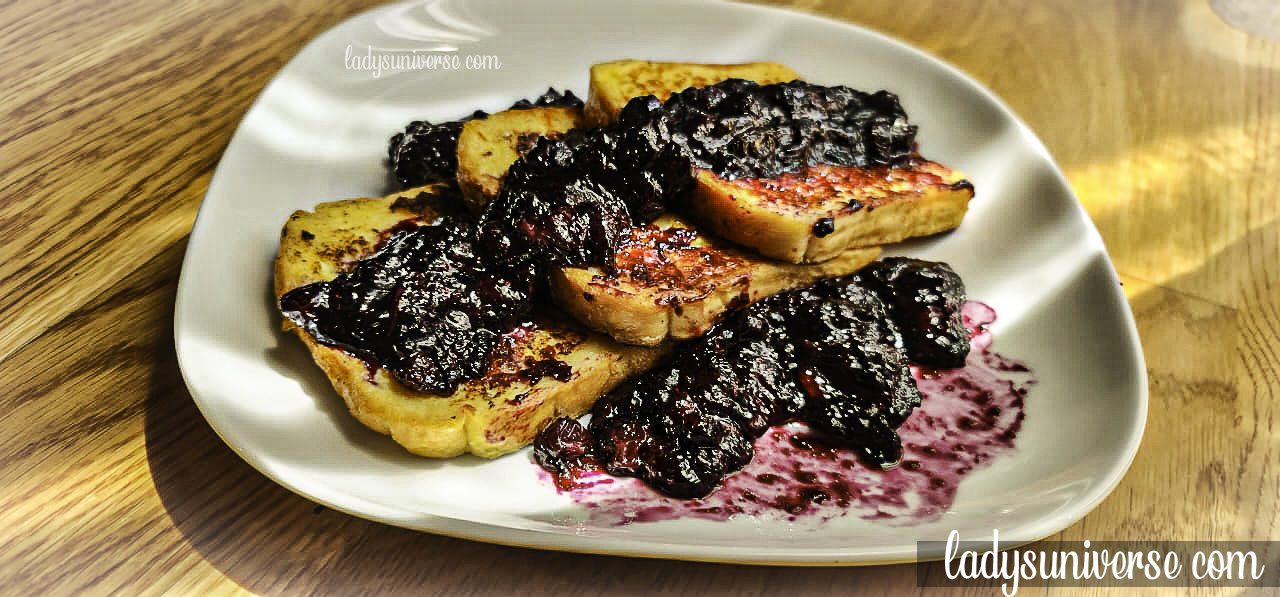 Blueberry toast Cheese