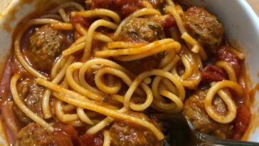 Spaghetti and Meatballs Instant Pot