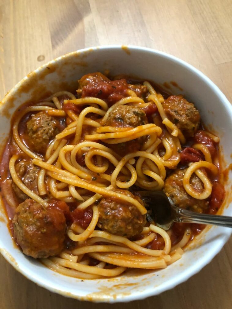 Spaghetti and Meatballs Instant Pot