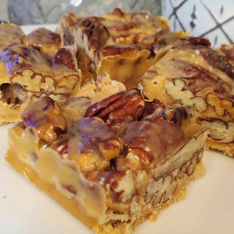 Caramel Pecan Dream Bars