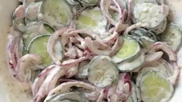 Creamy Cucumber Salad: