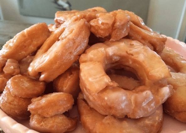 Old Fashioned Sour Cream Cake Donuts