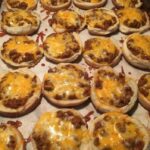 Pizza Burgers, pizza burgers recipe, Hamburger buns, vegan ground beef, Pizza