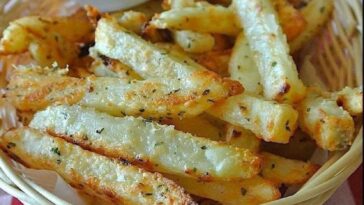 Baked Garlic Parmesan Fries