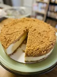 Double Crusted Cheesecake