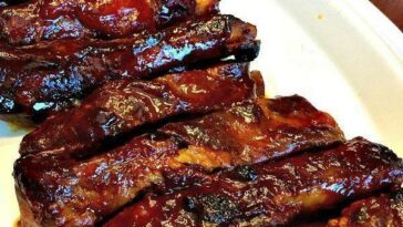 Slow Cooker Barbequed Beef Ribs