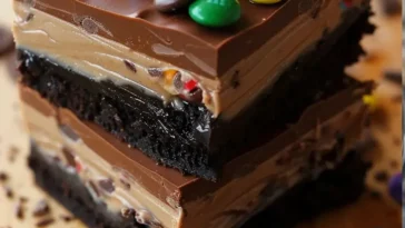 Peanut Butter Cup Oreo Fudge