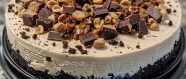 Snickers Cheesecake