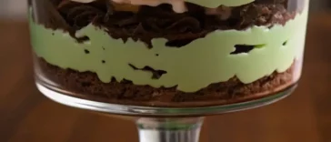 st-patricks day brownie trifle