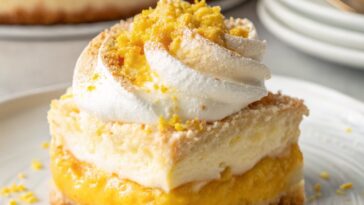 Summer Lemon Tiramisu Cake