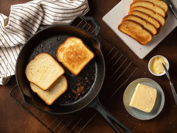 Fried Bologna Sandwiches